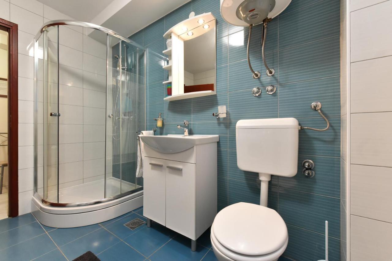 Lovely Apartment In The Groundfloor Zadar Extérieur photo